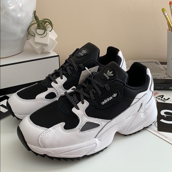 NWT adidas Falcon Oreo - Picture 4 of 9